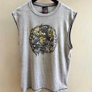 Top Heavy VTG Y2K grey sleeveless tribal skull shirt L